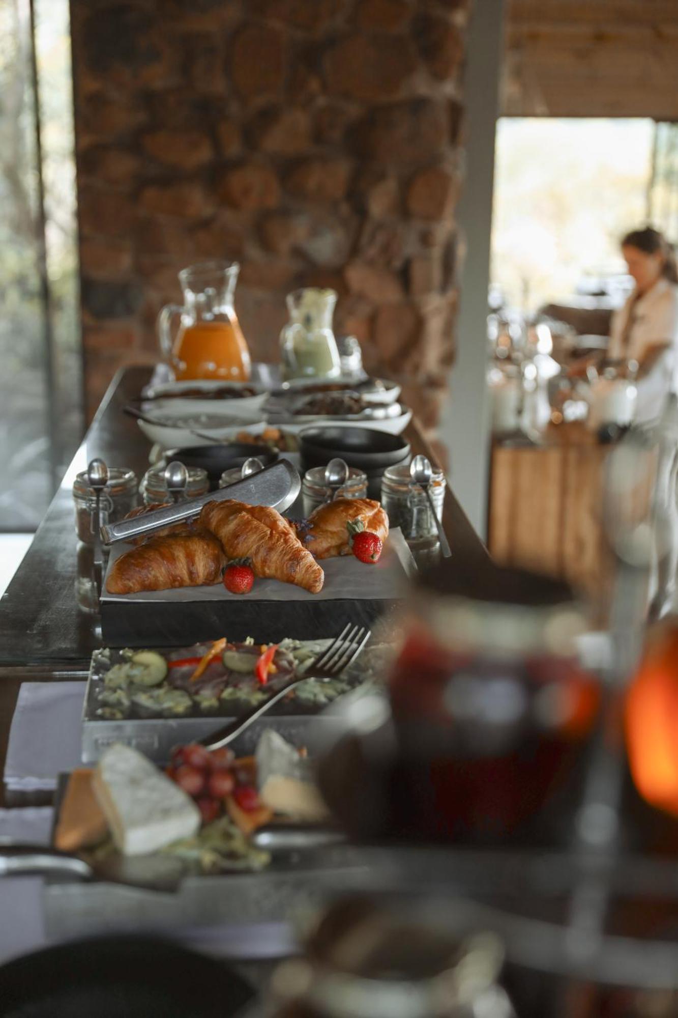 Leopard Mountain Safari Lodge Manyoni Private Game Reserve Exterior photo